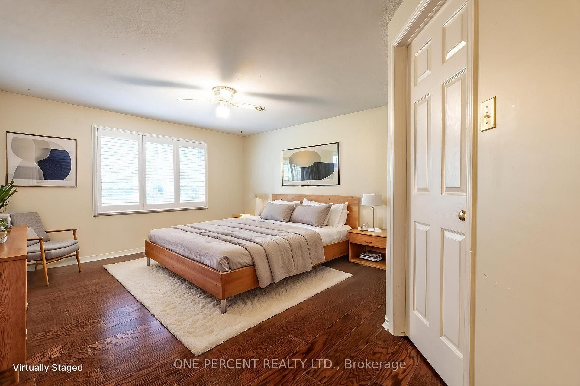 SECOND BEDROOM VIRTUALLY STAGED