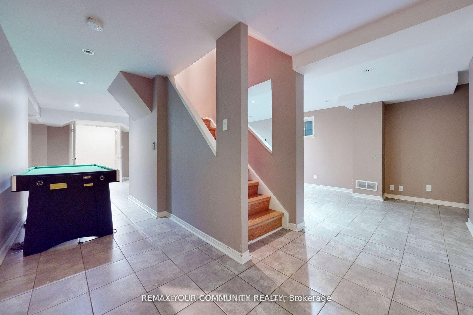 52 Mccallum Drive photo 26