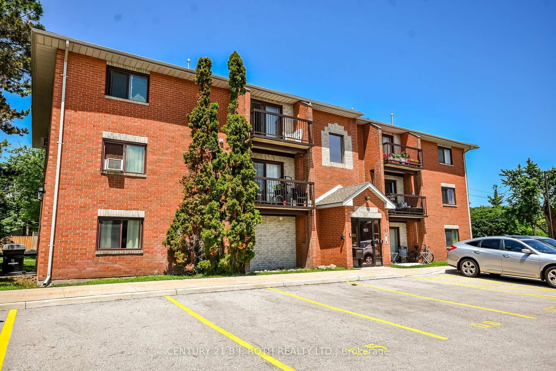 Thank you for viewing 163 Edghill Drive Unit D11