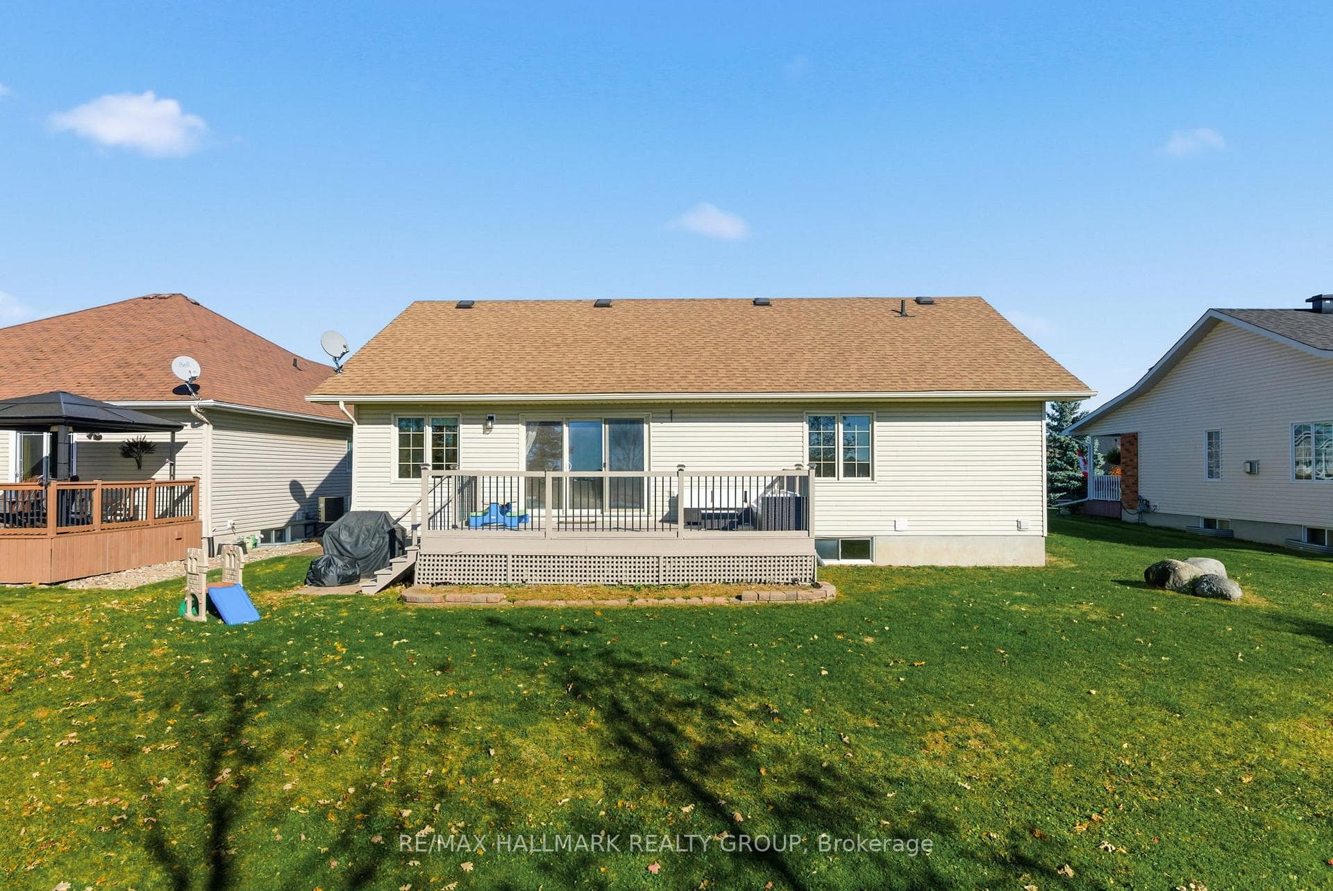 54 Christie Lane photo 35