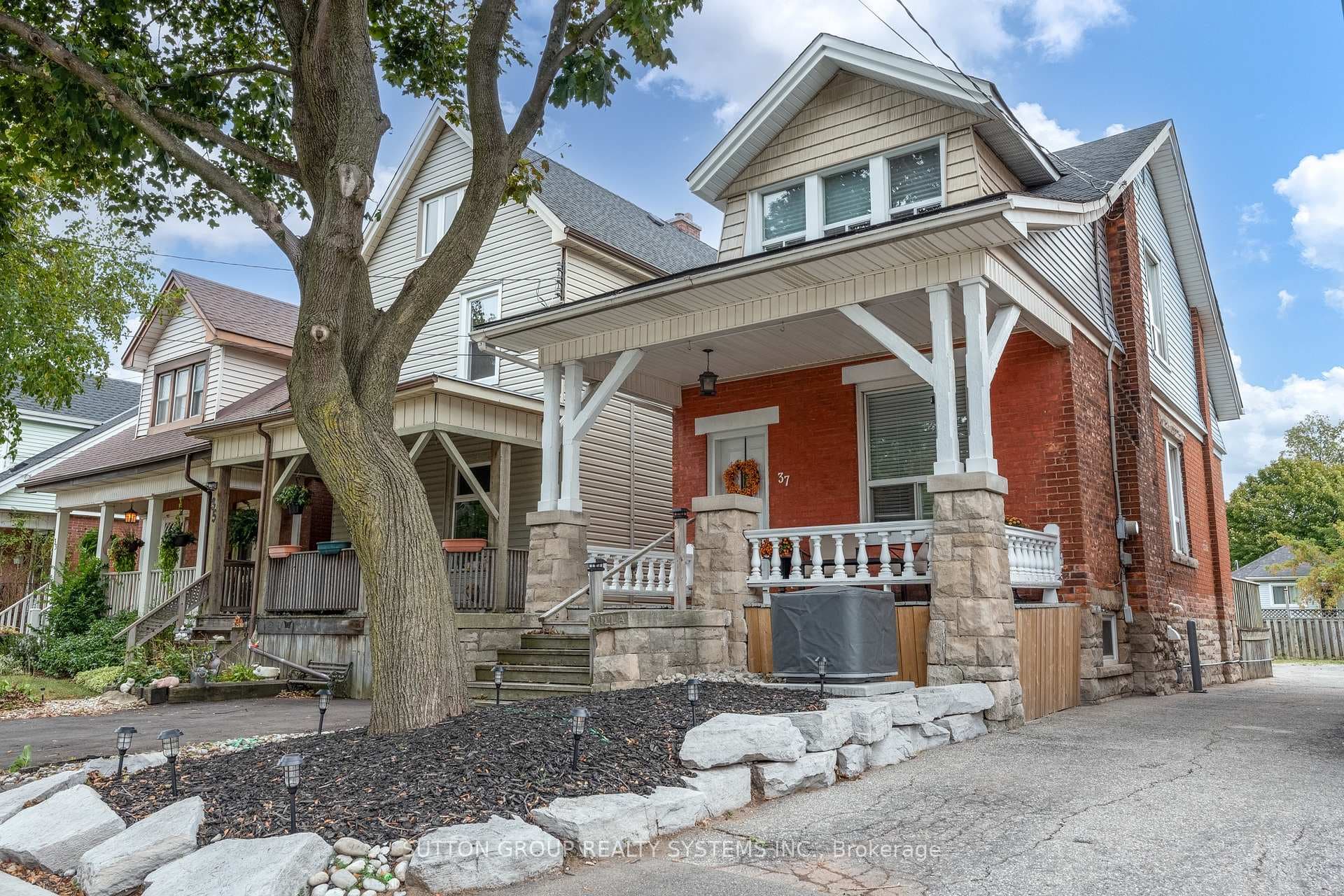 37 Cliff Avenue photo 1
