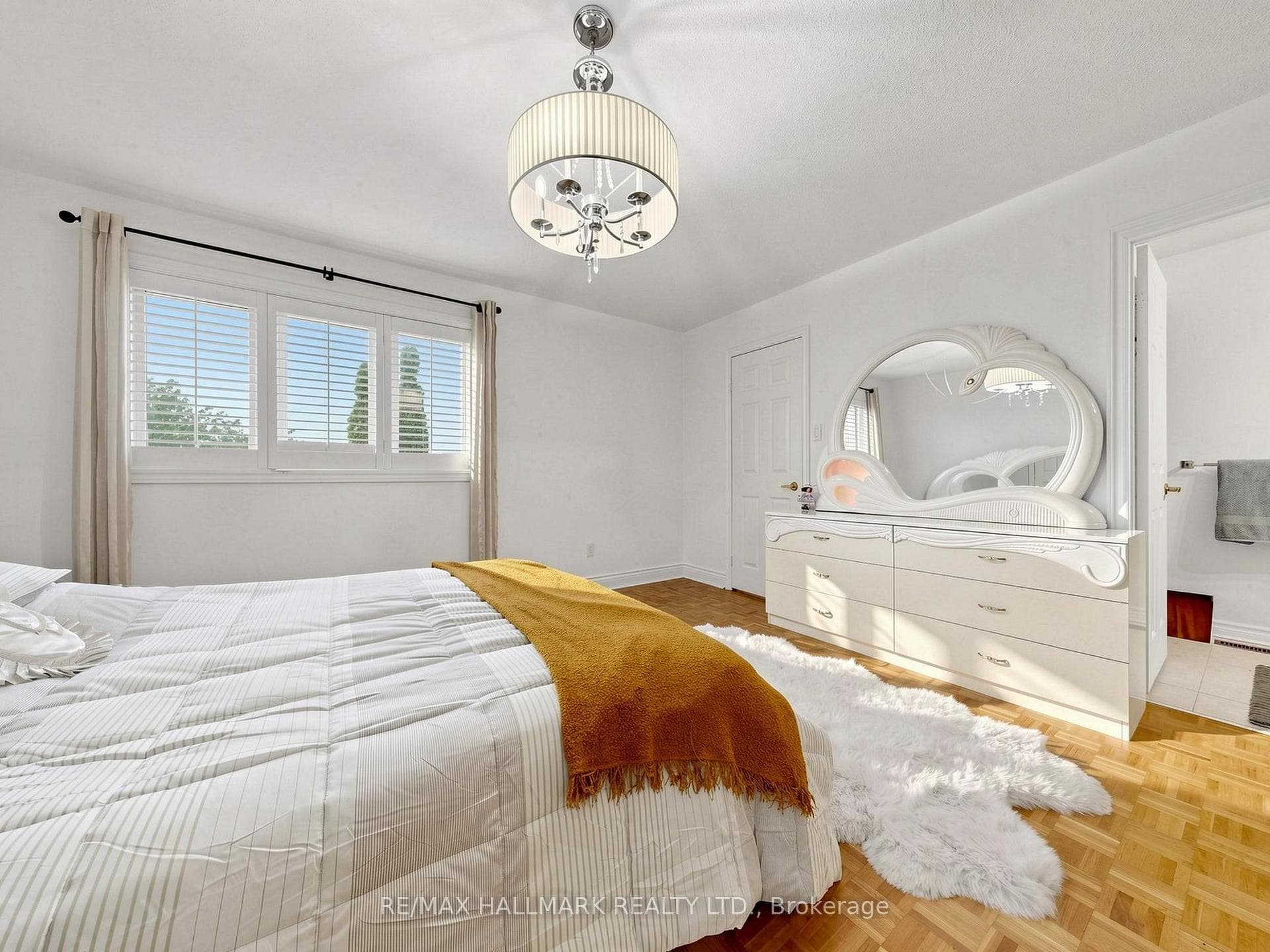 472 Brownridge Drive photo 21