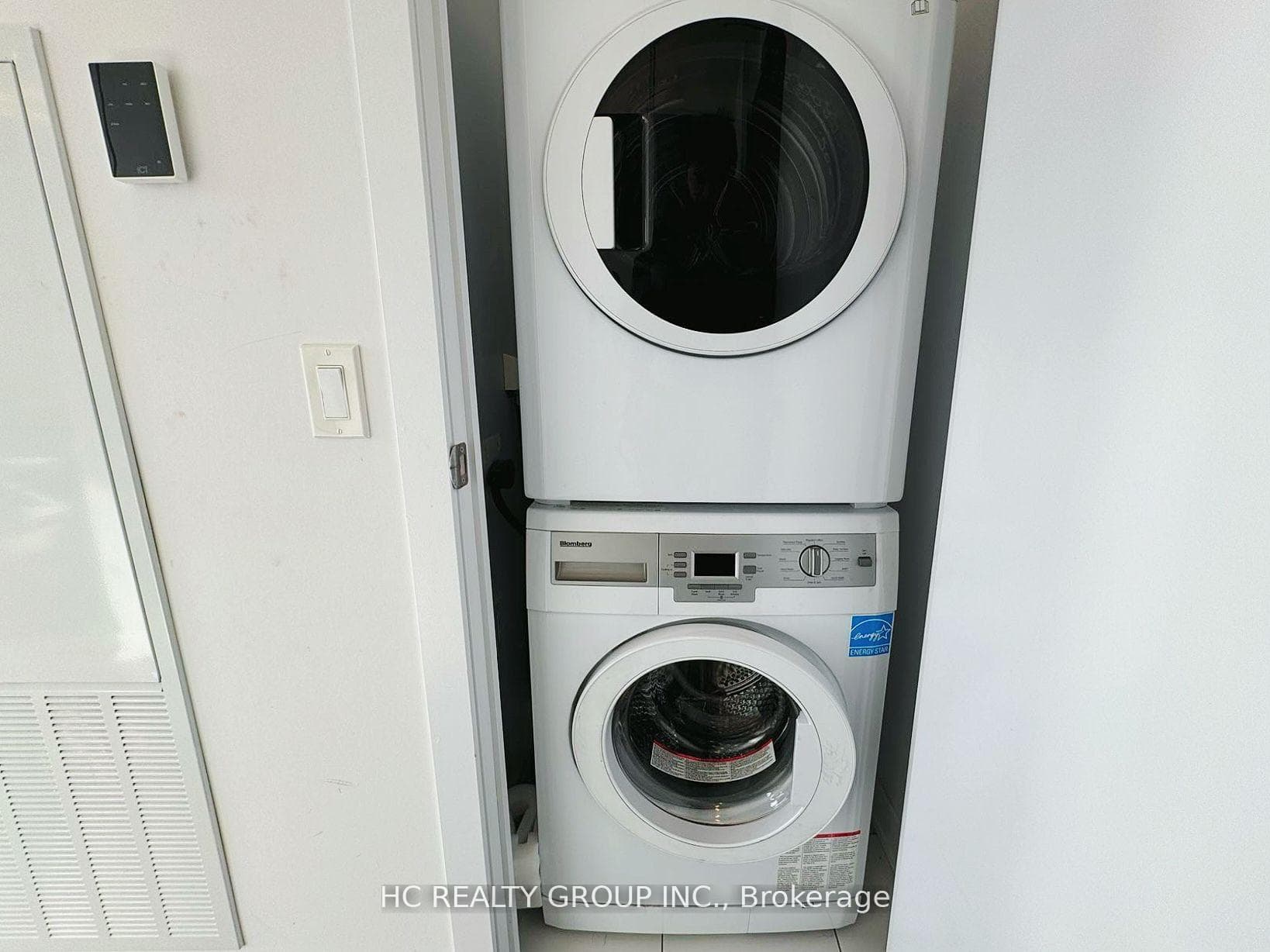 87 Peter Street Unit PH112 photo 26