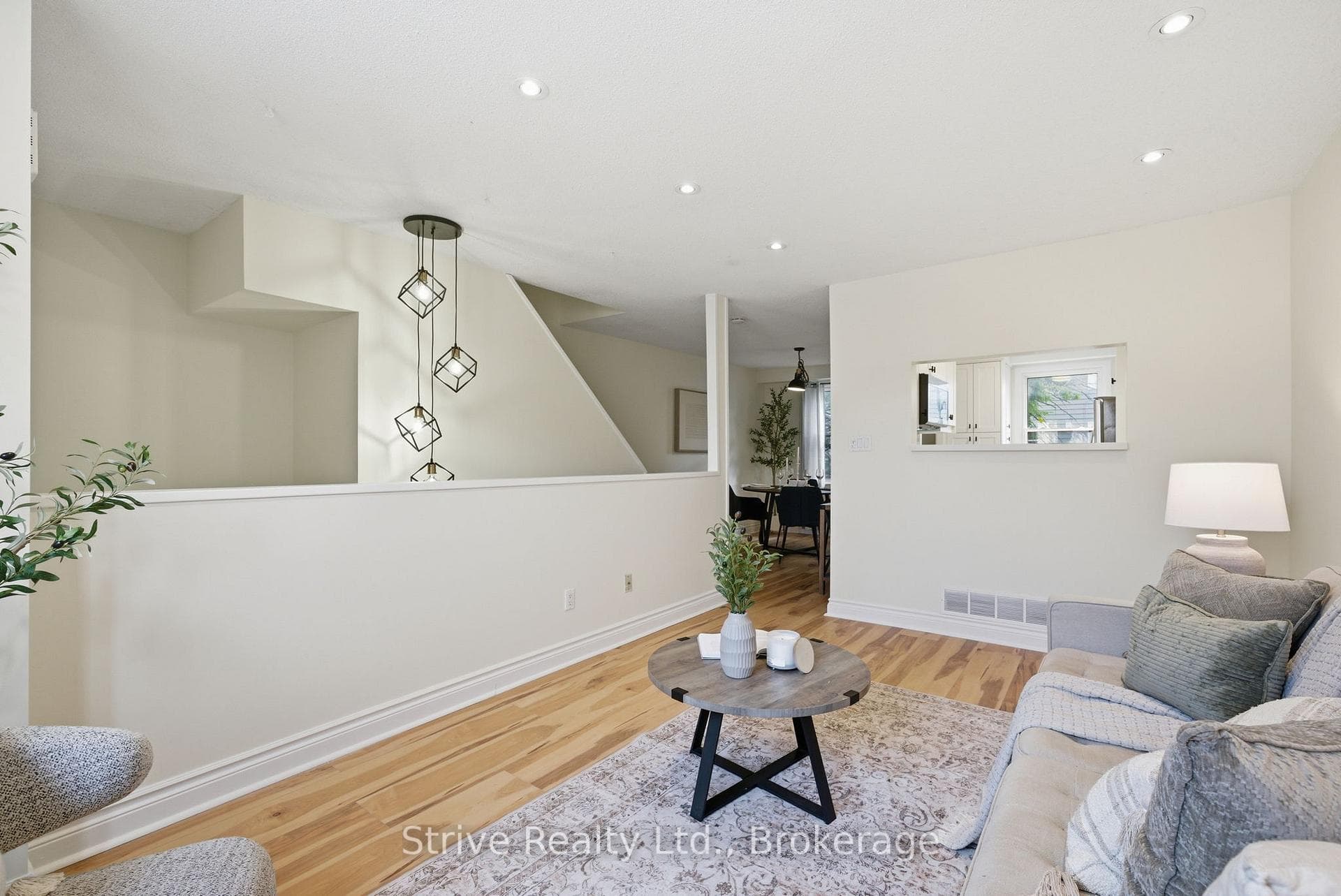 1718 John Street Unit 33 photo 6