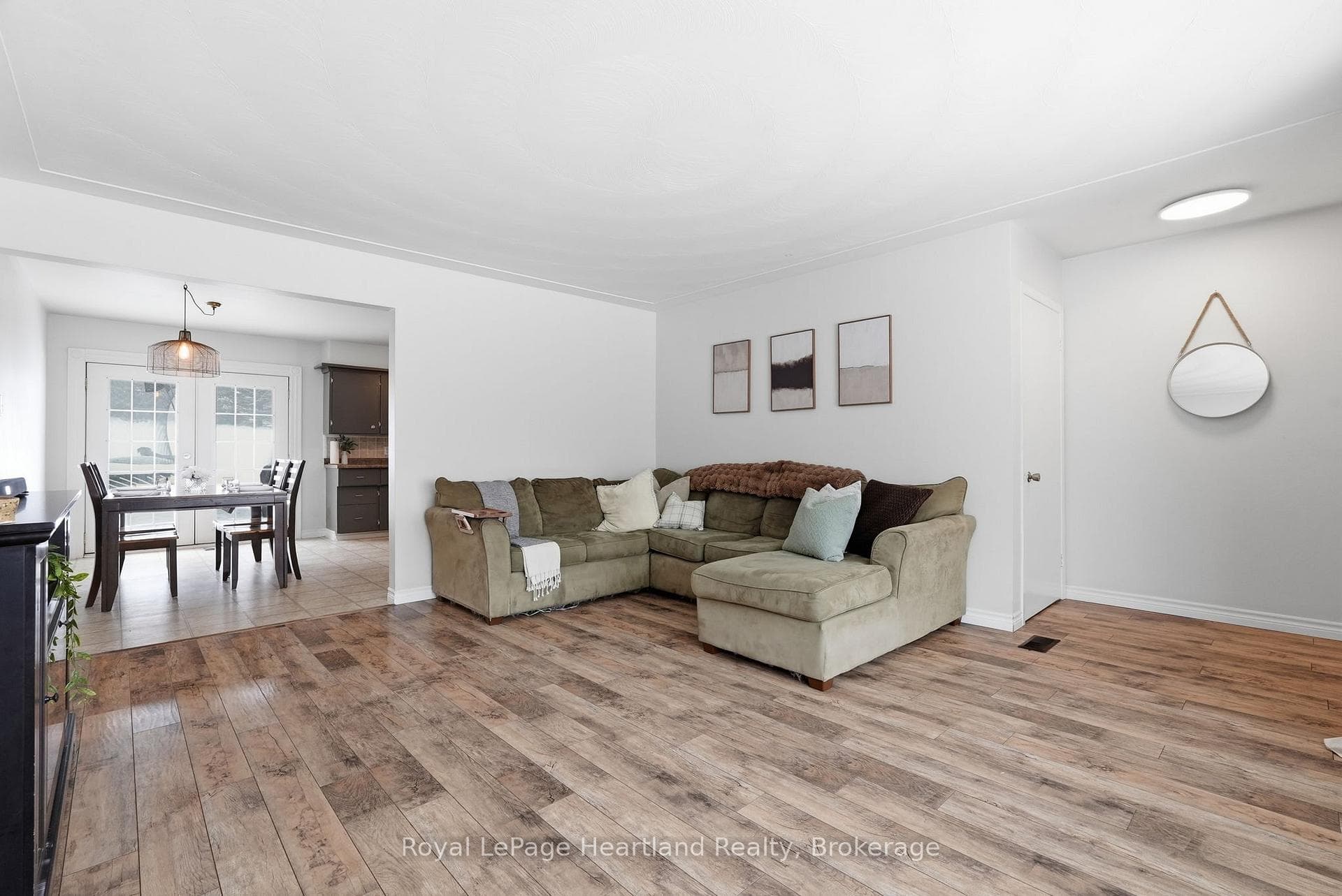 3106 PATRICK Street photo 5