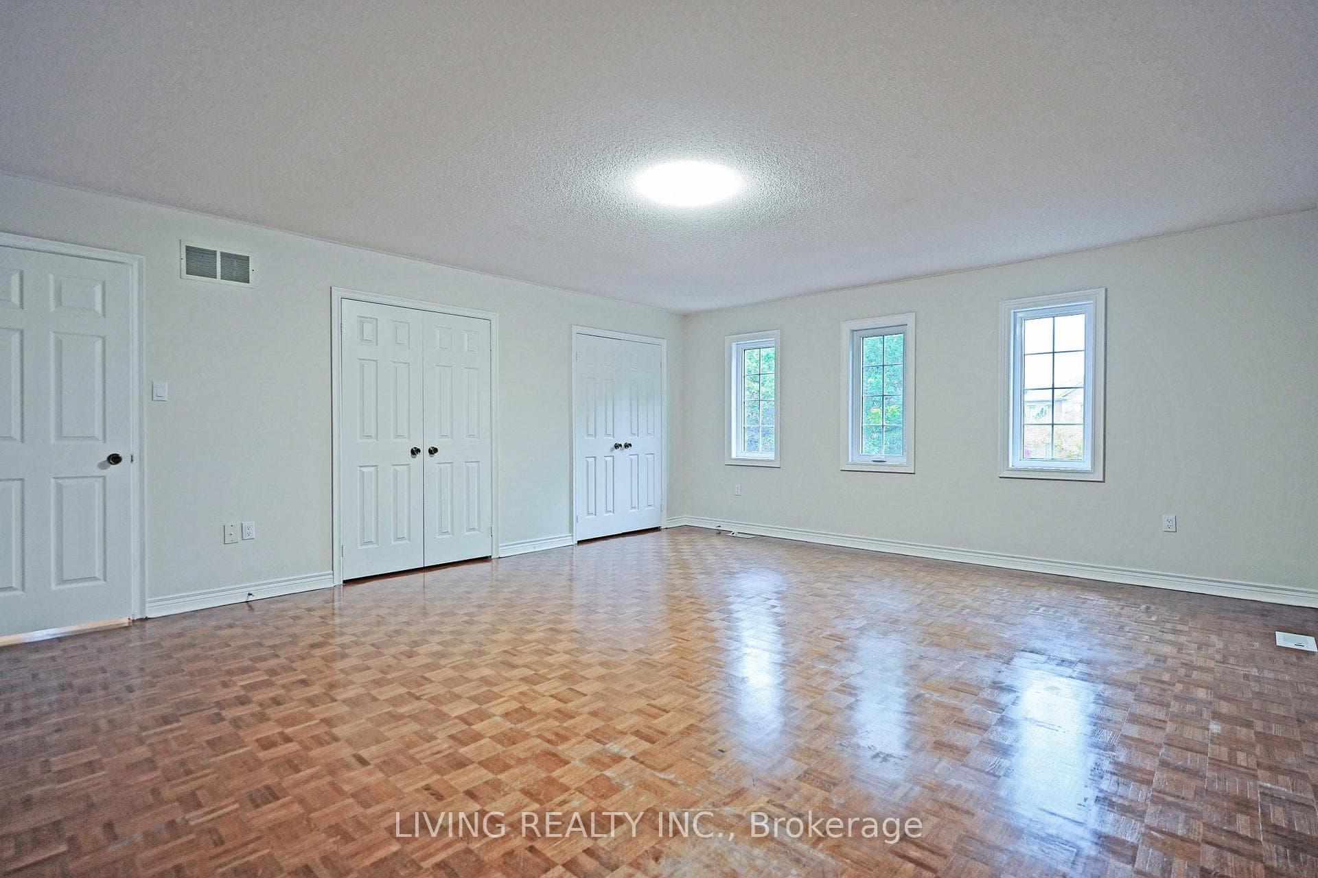 1 Shallmar Gardens photo 38