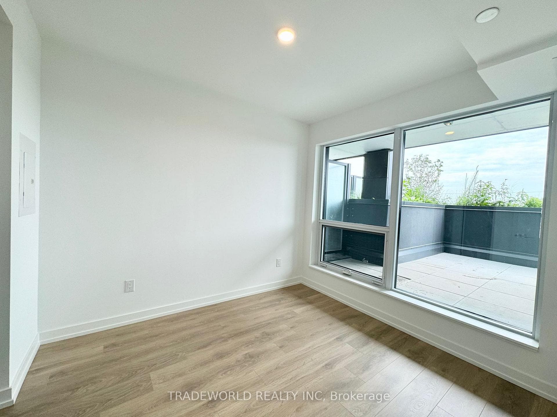 1100 Sheppard Avenue Unit 519 photo 6
