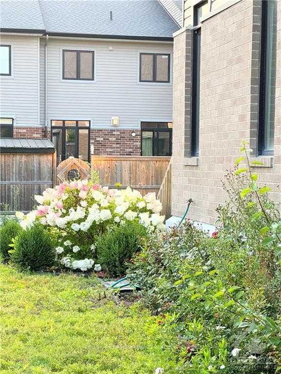 601 GUERNSEY Place photo 26