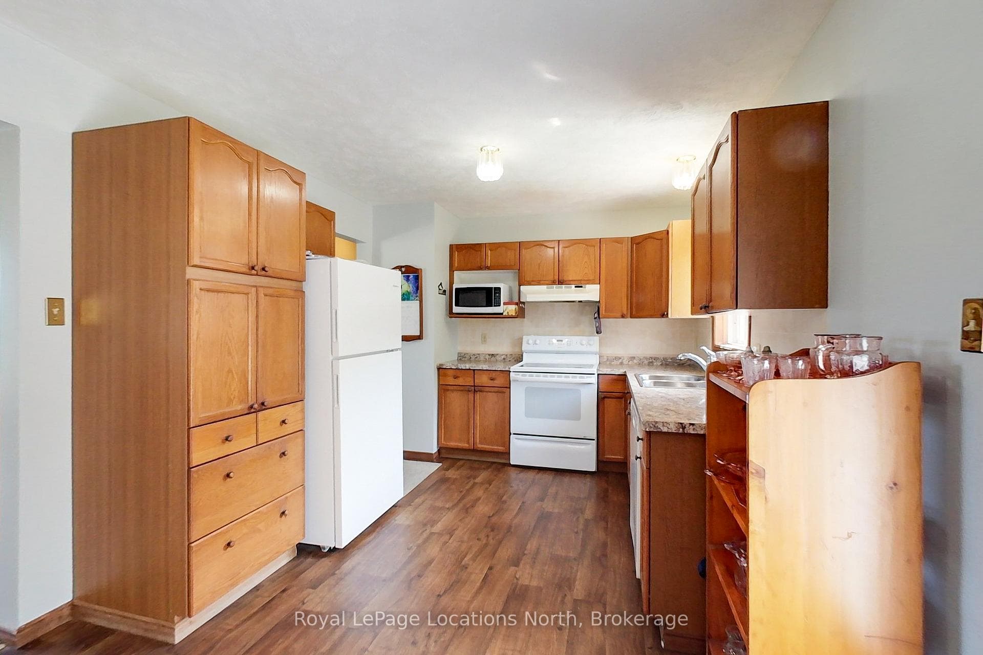 7 Albery Court photo 24