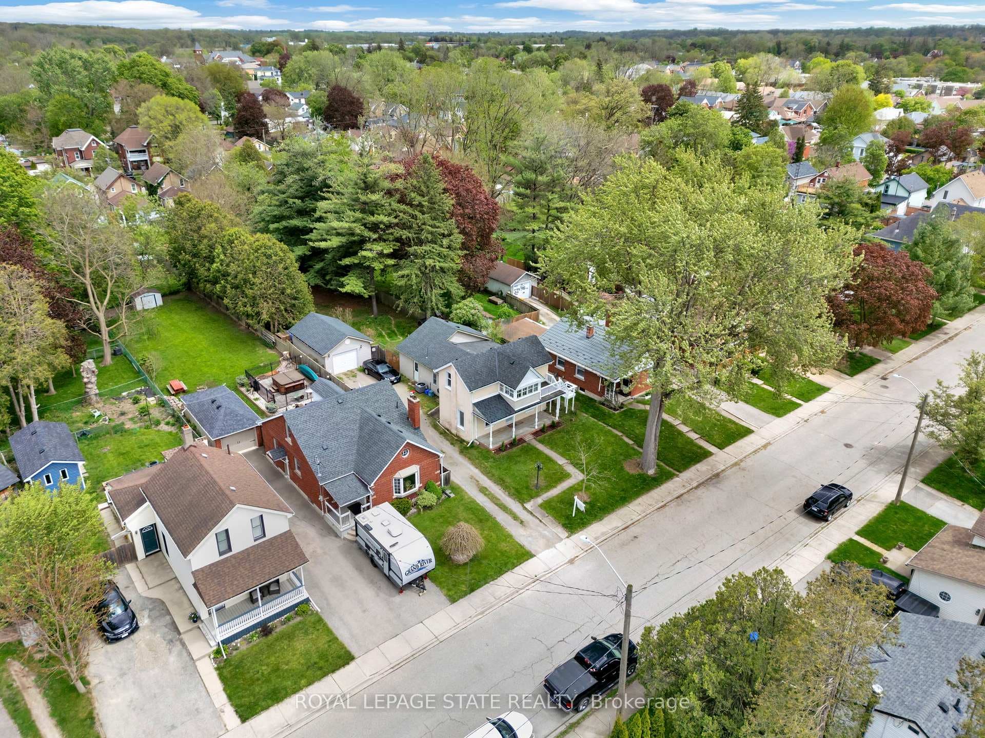 12 Foster Street photo 28
