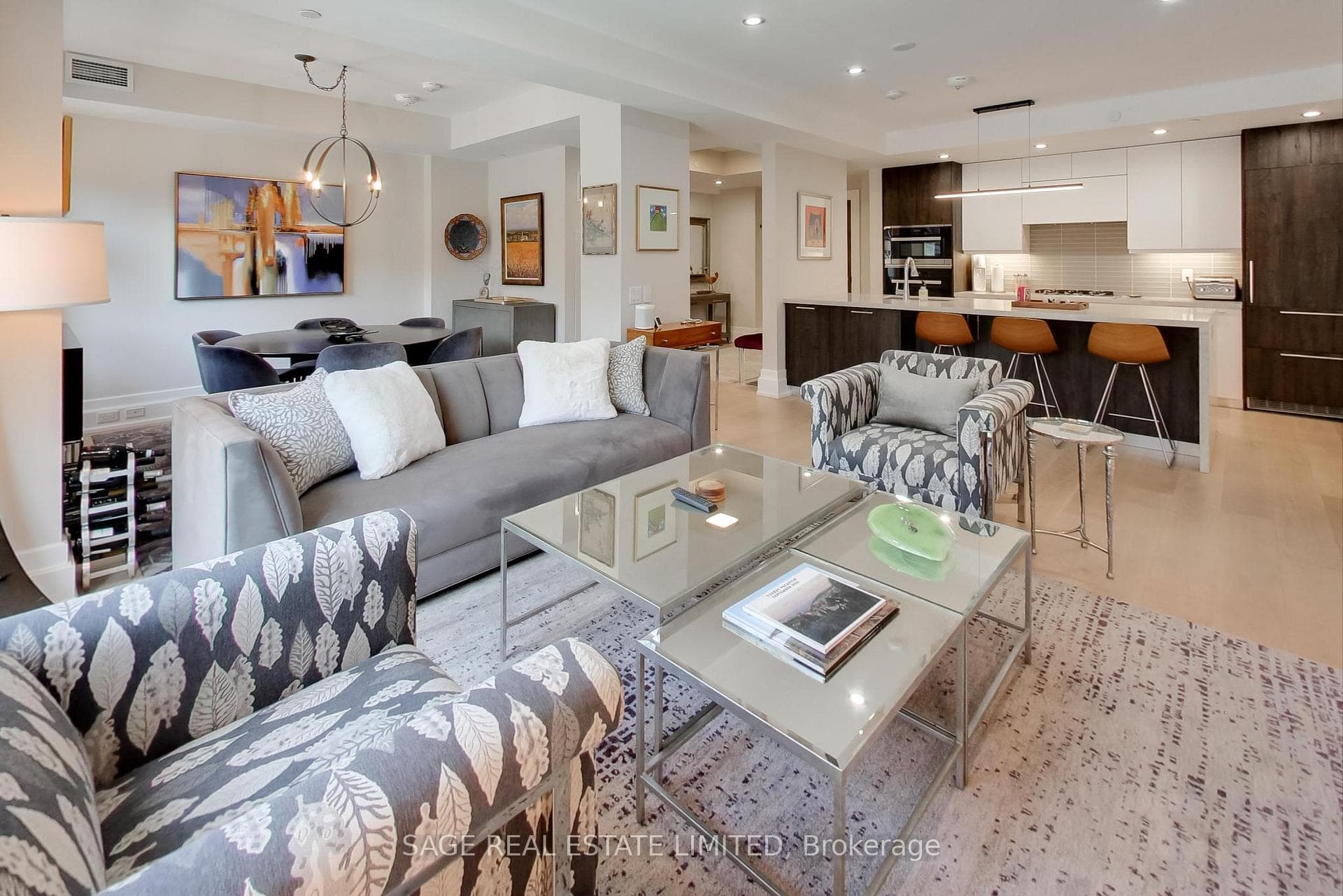 3 Southvale Drive Unit 206 photo 13