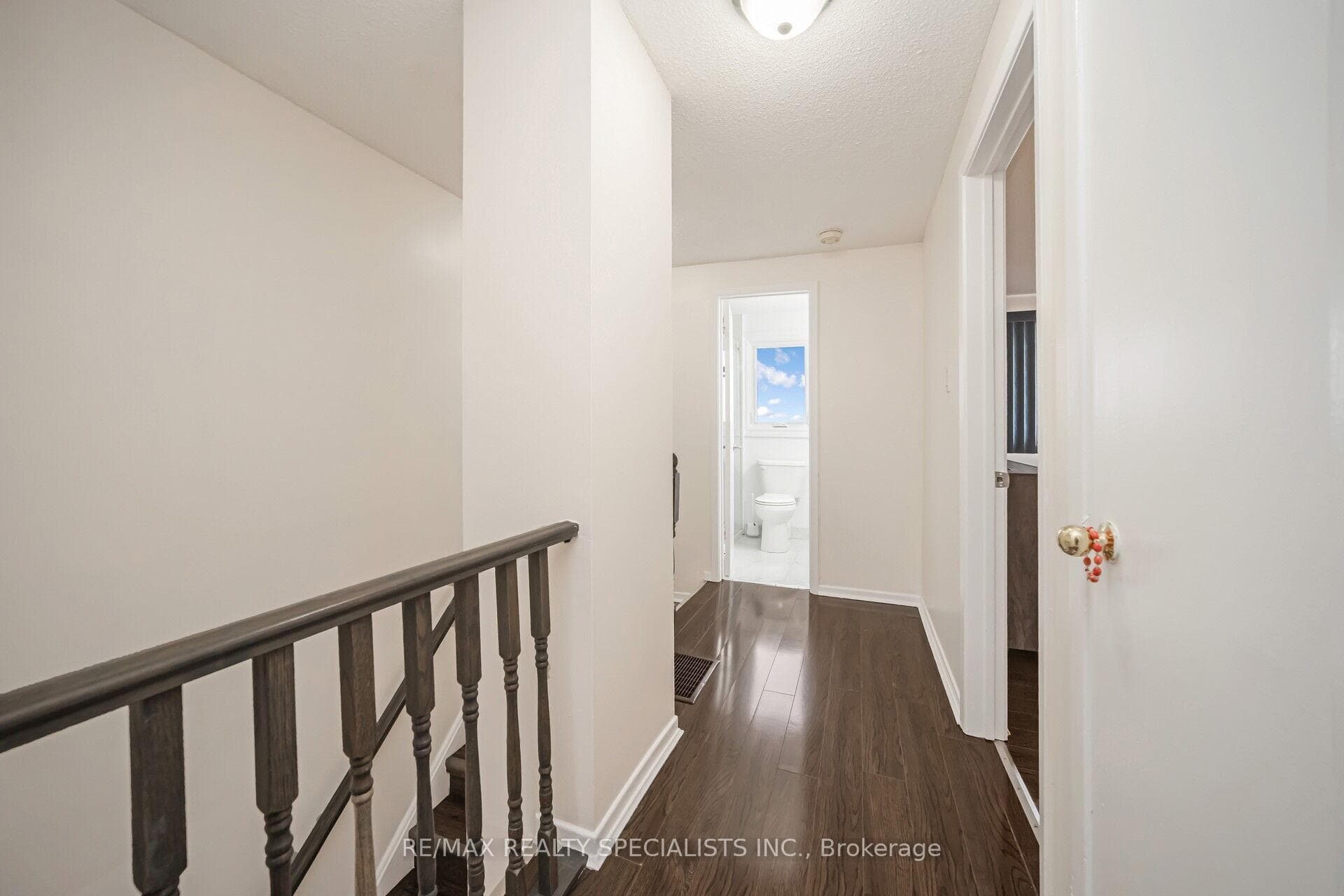 70 Primrose Crescent photo 34