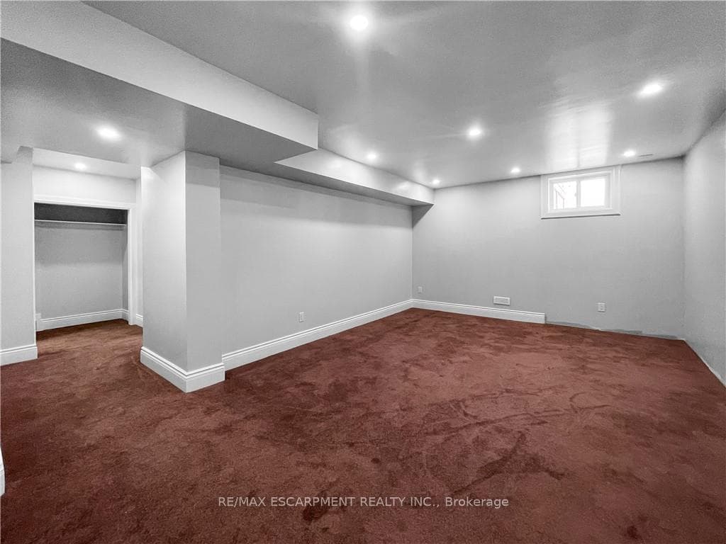 116 EAST 21st Street photo 23