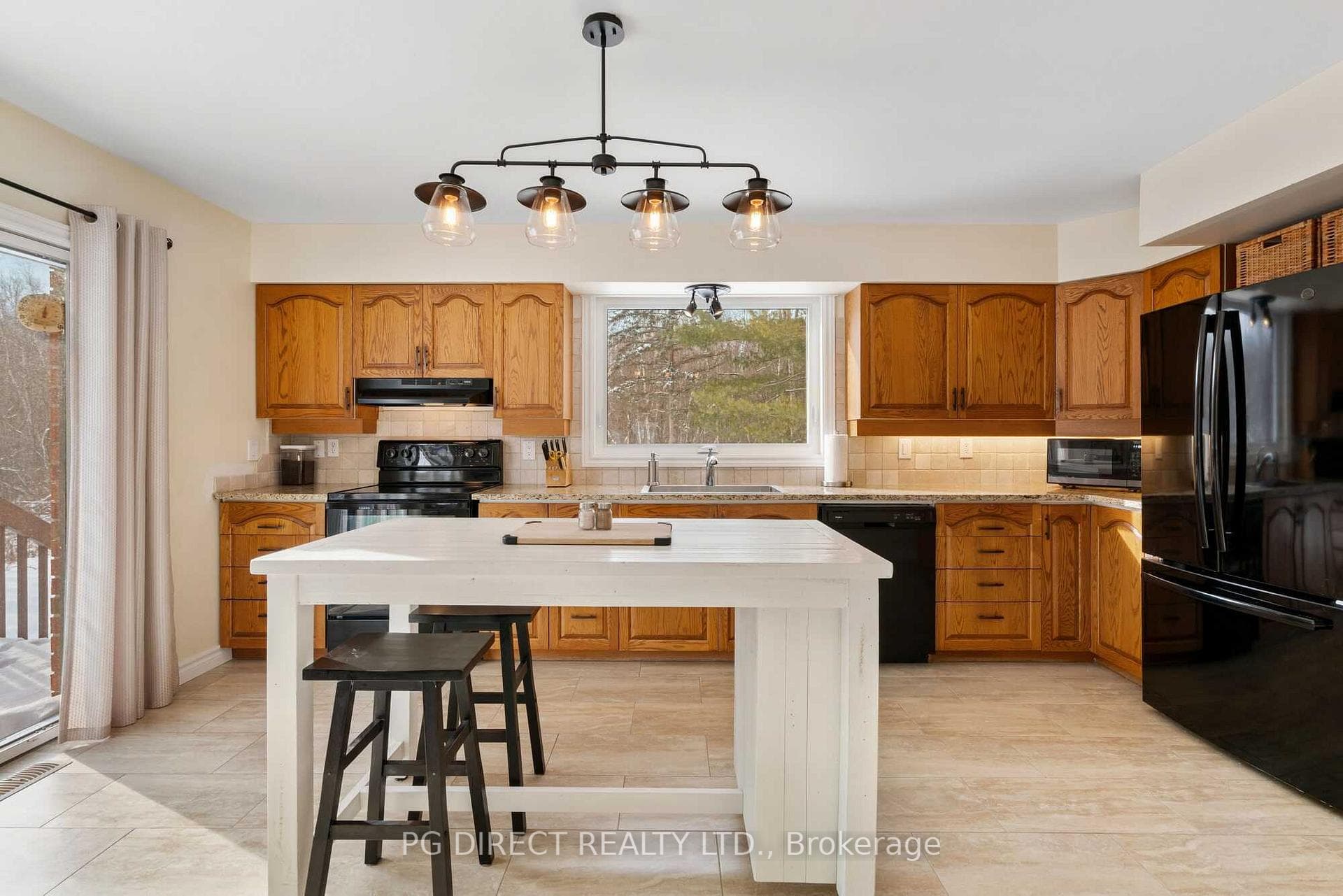 2942 Kelly Road photo 8