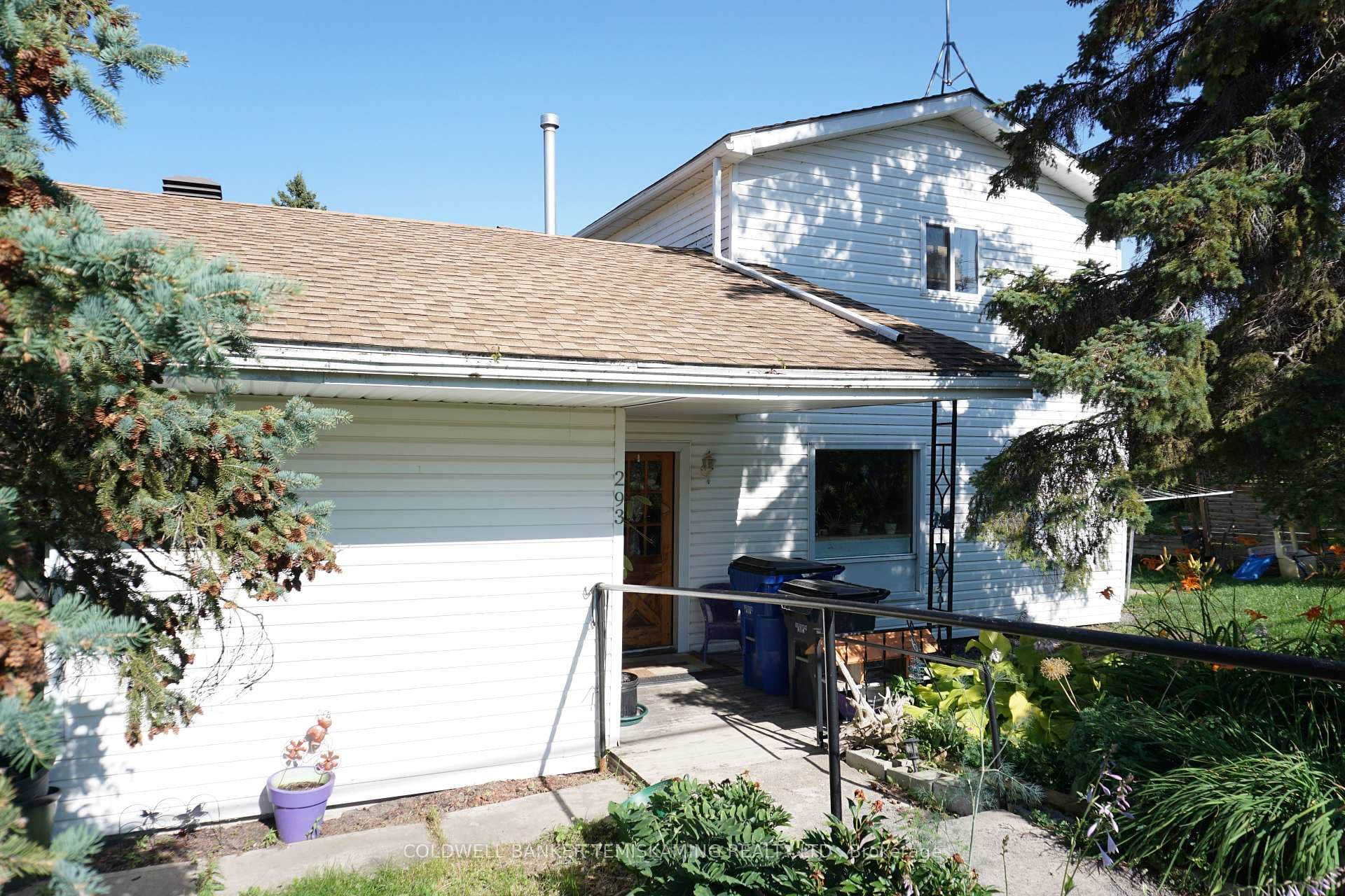 Front Facing Street-Unit 1