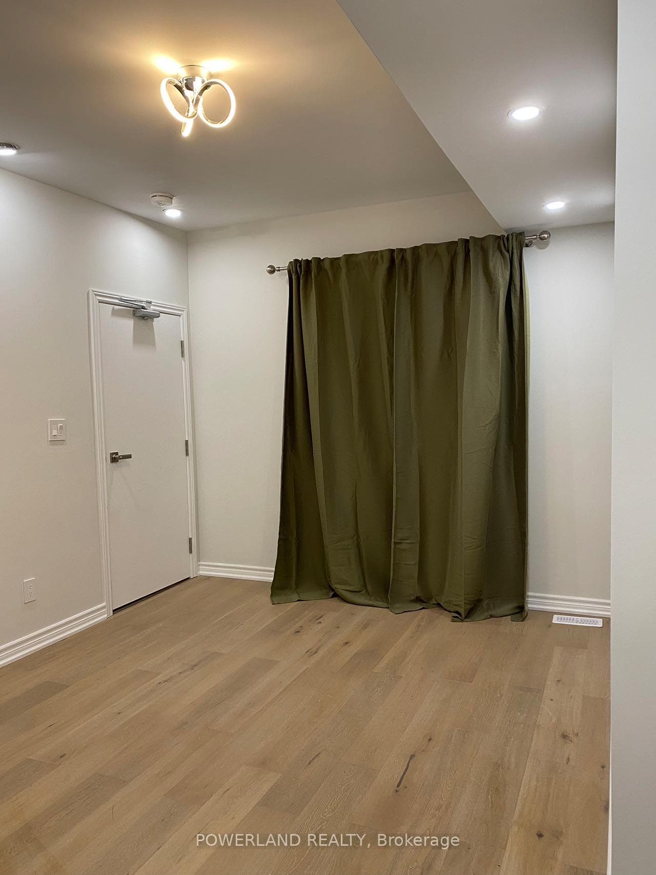 2 St Annes Road Unit 1 photo 9