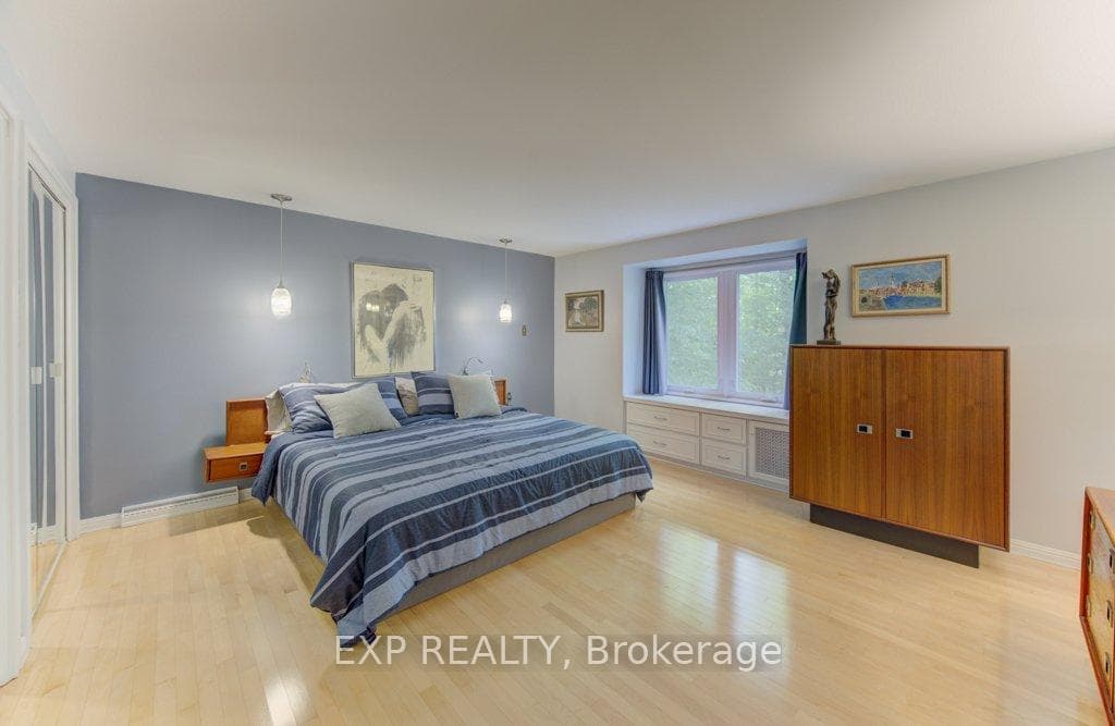 318 Shakespeare Place photo 28