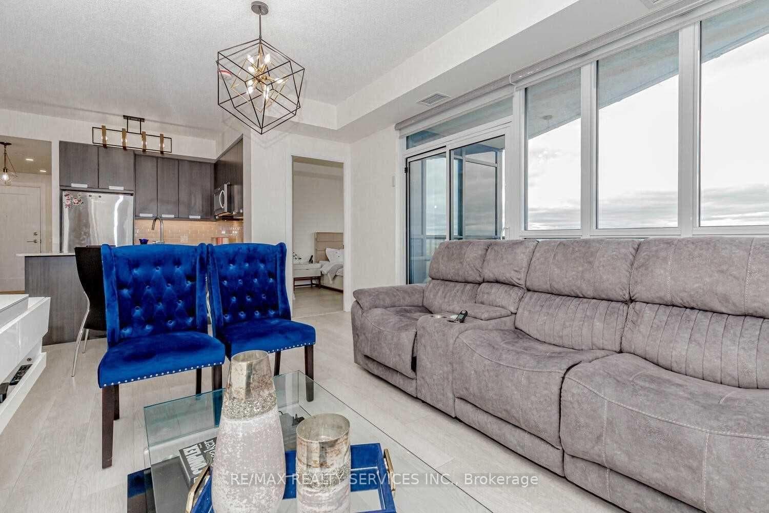 35 Watergarden Drive Unit 2517 photo 15