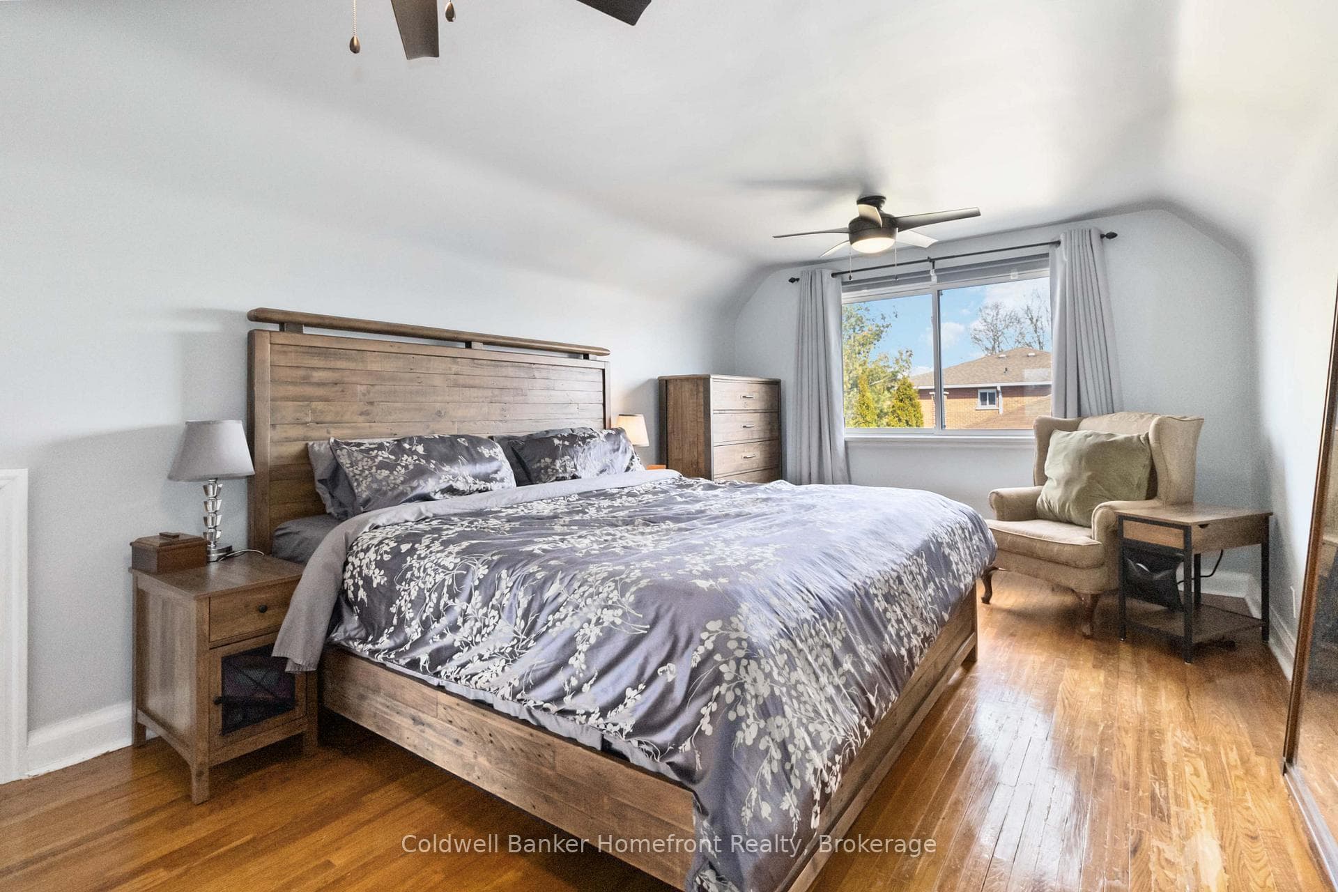 38 Morley Avenue photo 13