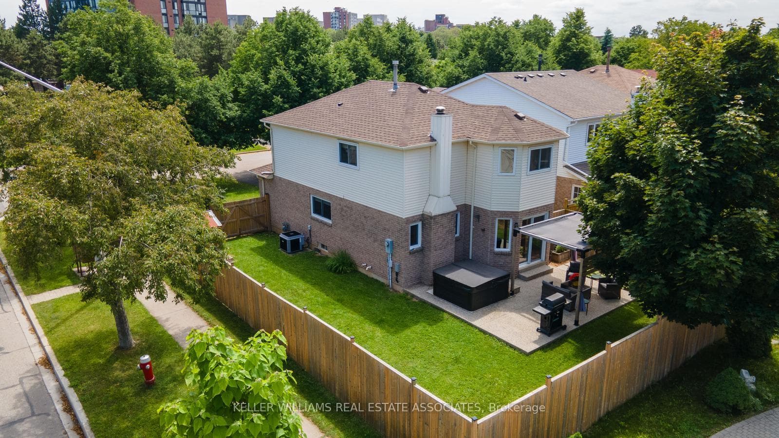 6547 Treviso Terrace photo 29