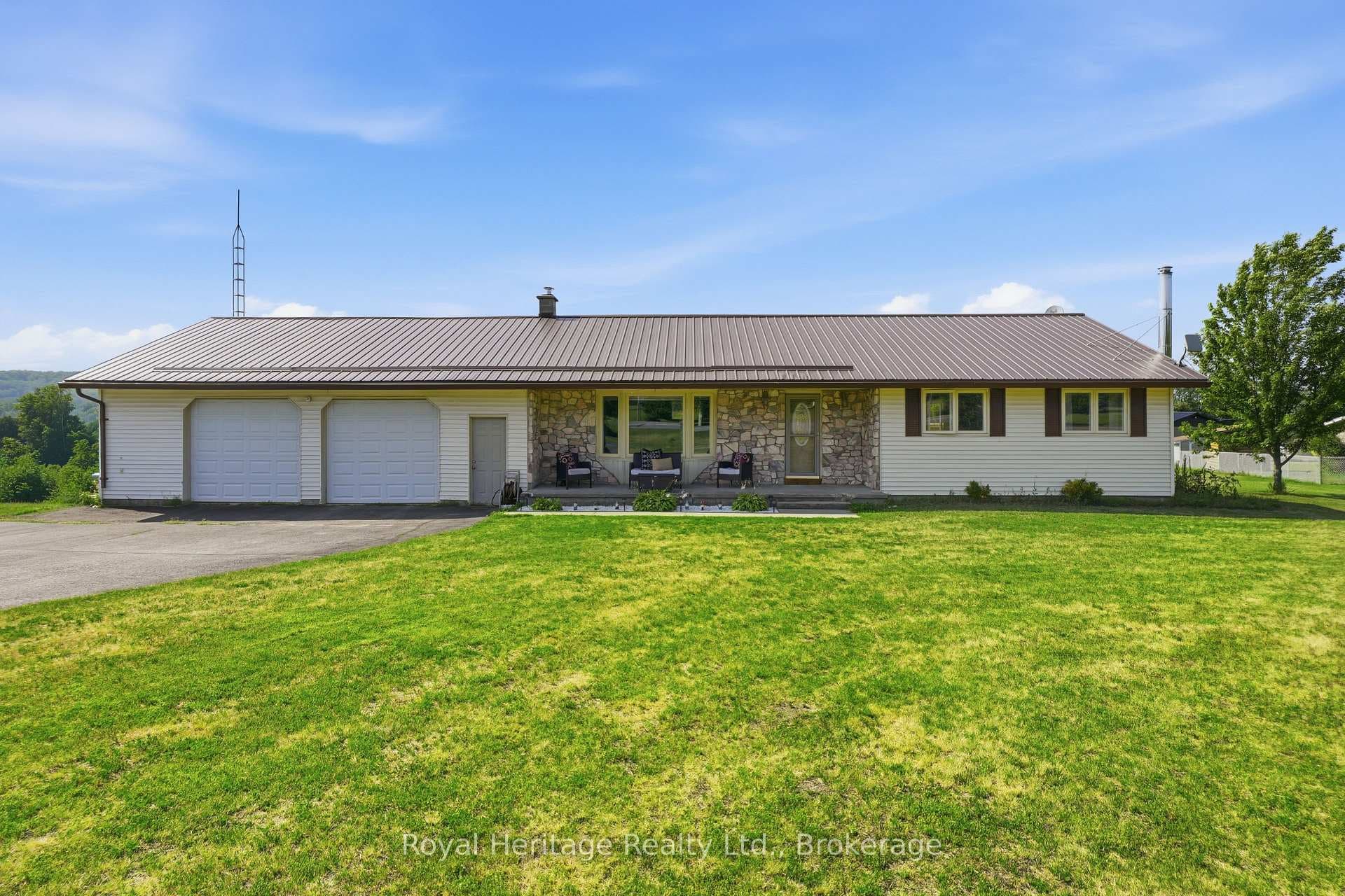 967 Frankford-Stirling Road photo 2