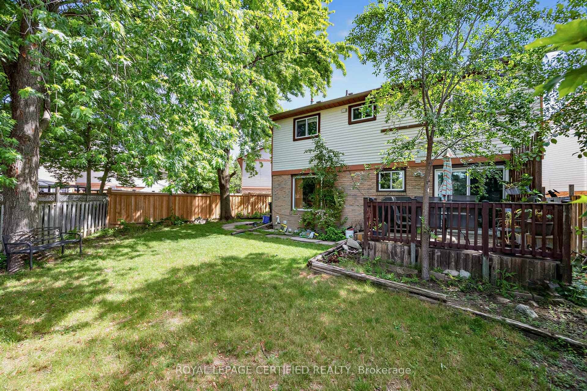 22 Borden Hill Court photo 37
