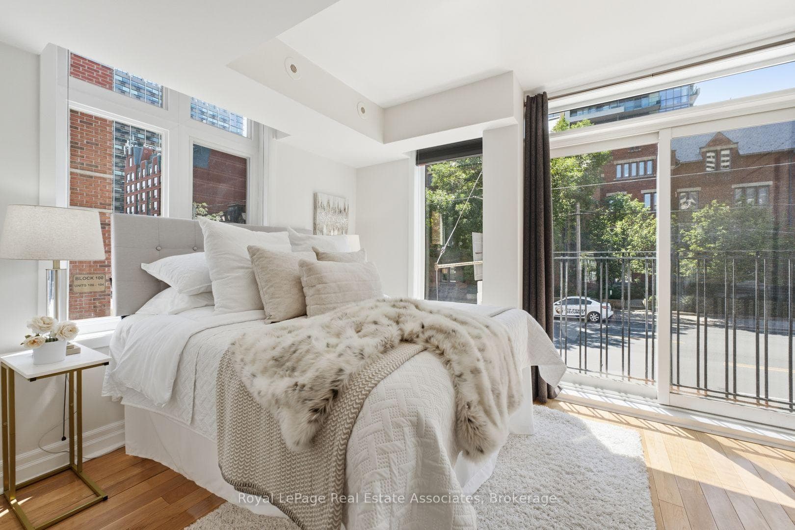 415 Jarvis Street Unit 206 photo 13