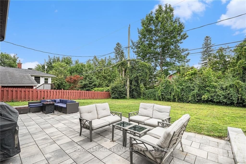 1248 HENRY FARM Drive photo 21