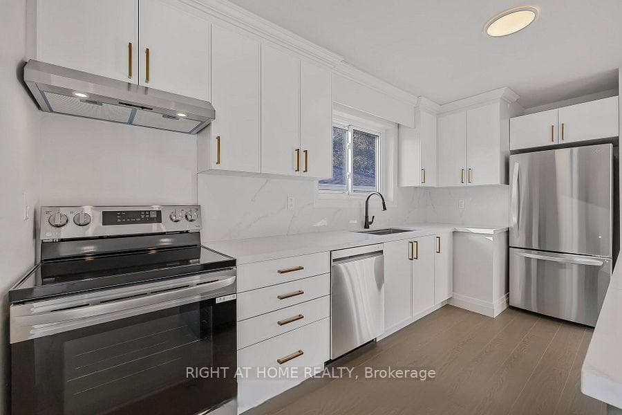 703 Sunnypoint Drive Unit Main photo 5