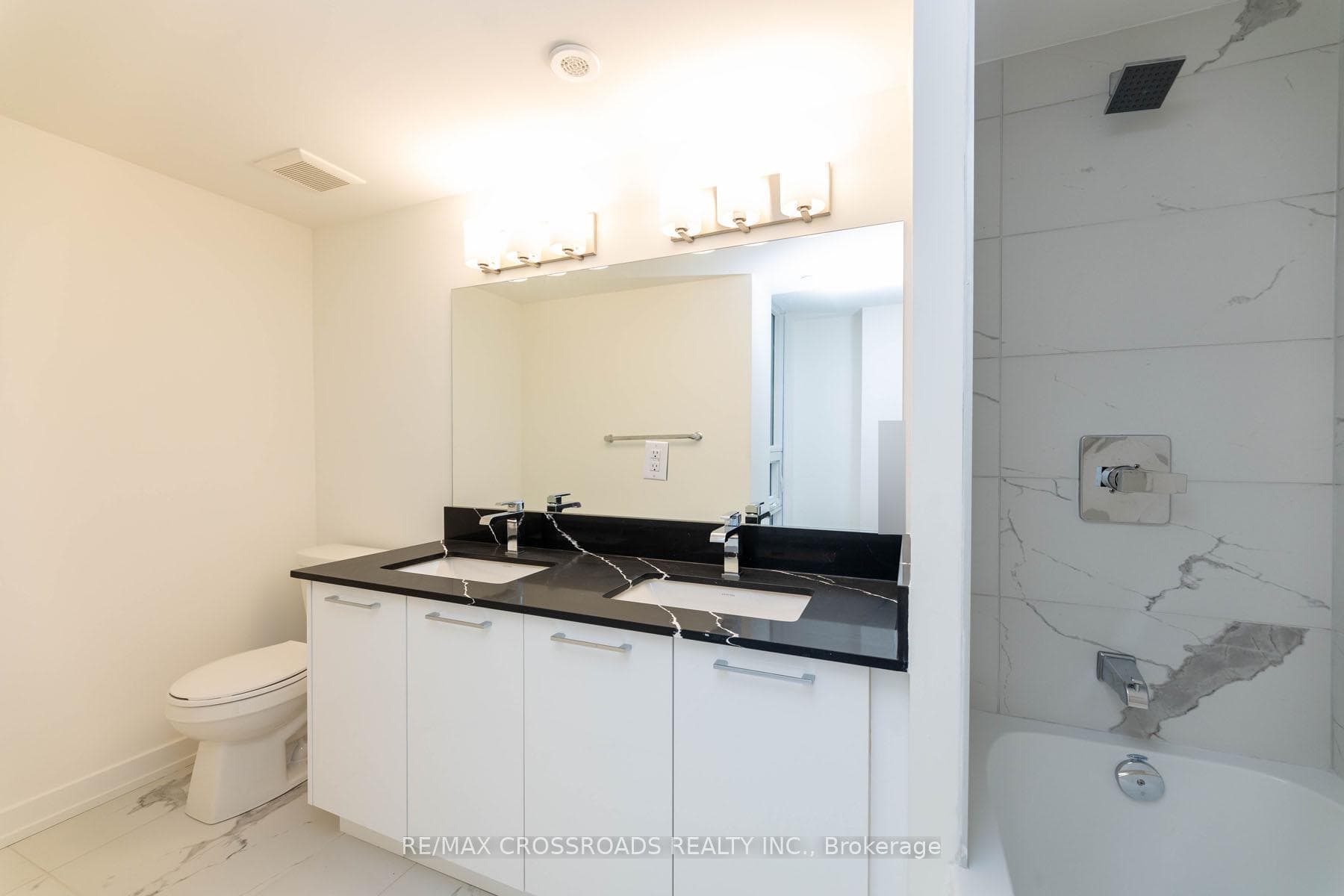 861 Sheppard Avenue Unit Th47 photo 22