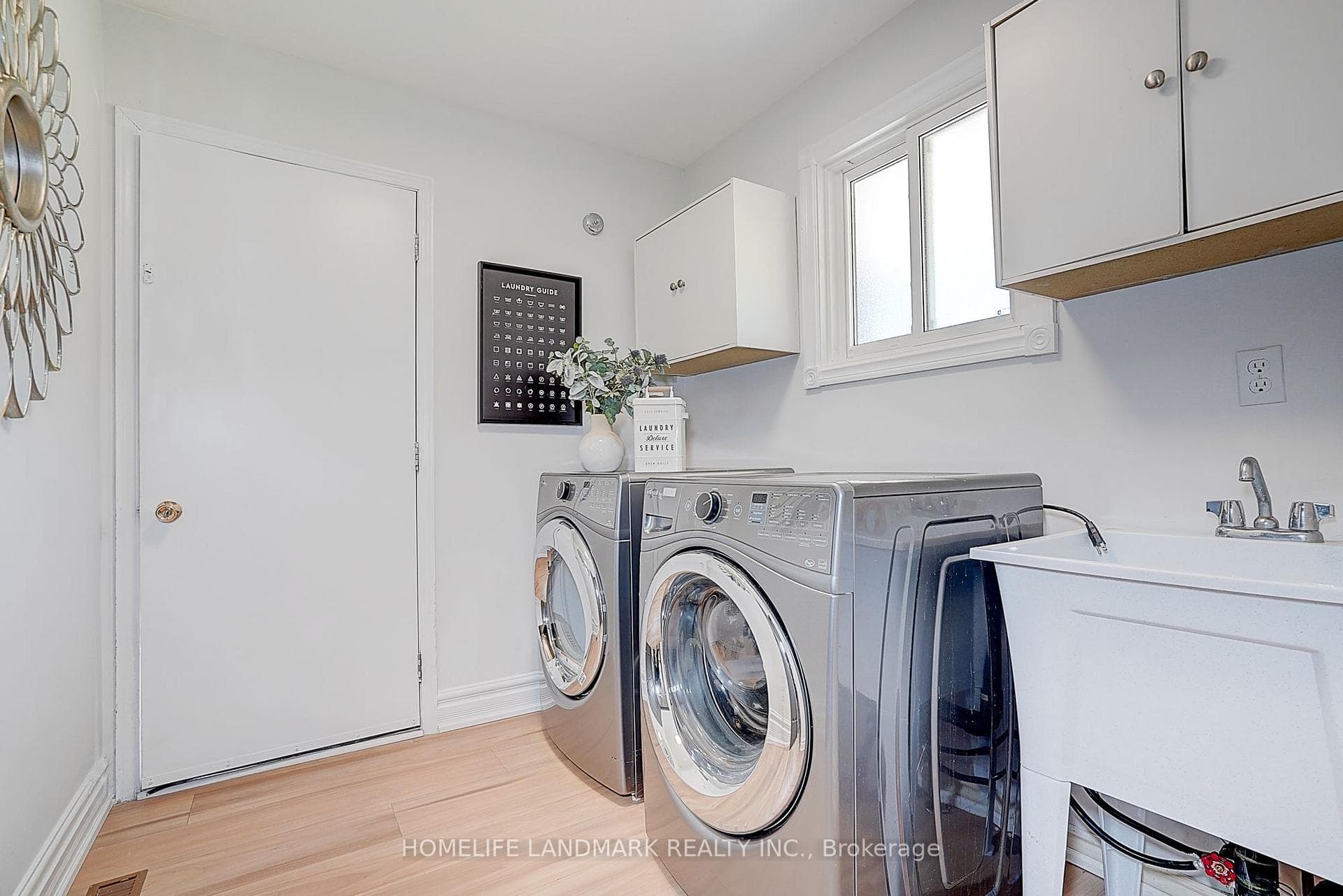 20573 Yonge Street photo 42