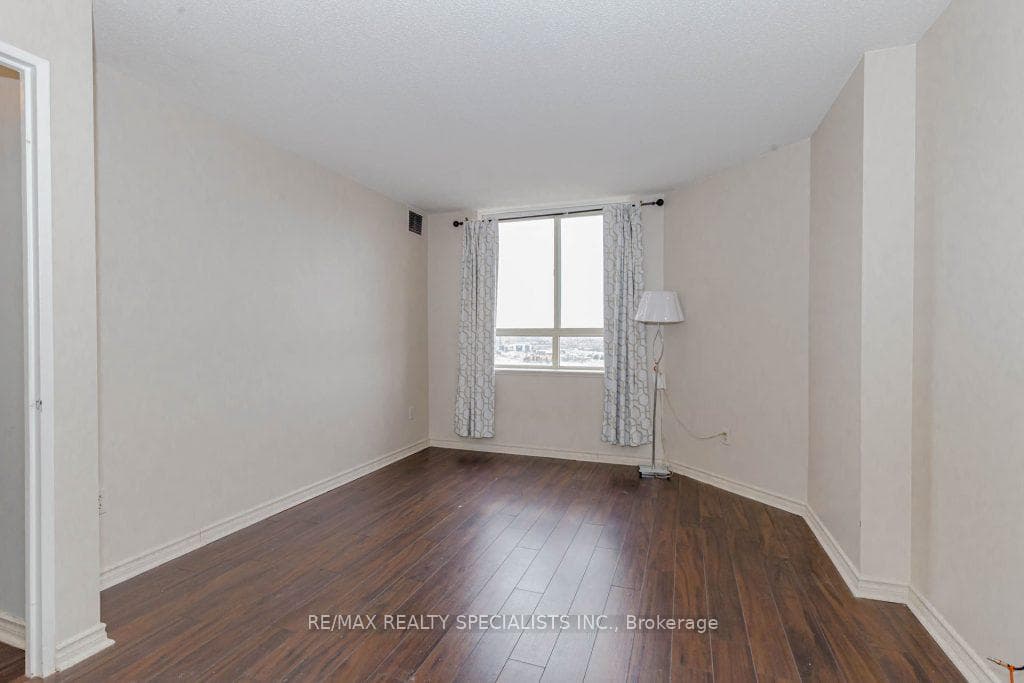 4205 SHIPP Drive Unit 2203 photo 25