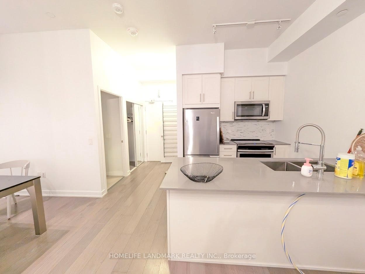 4055 Parkside Village Drive Unit 424 photo 3