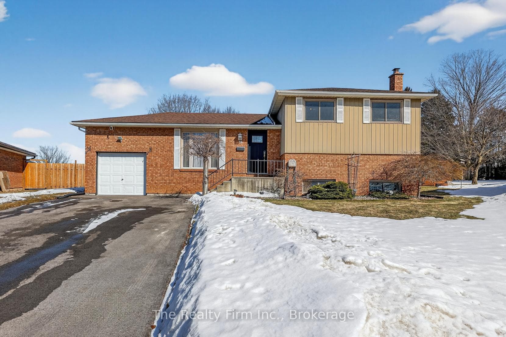 14 Linden Place photo 2