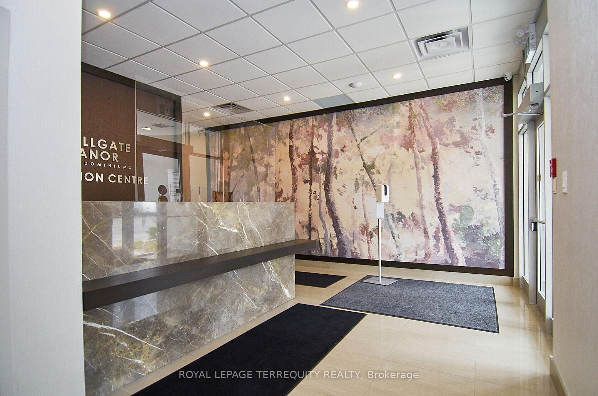 Recreation Centre Lobby & Security Desk