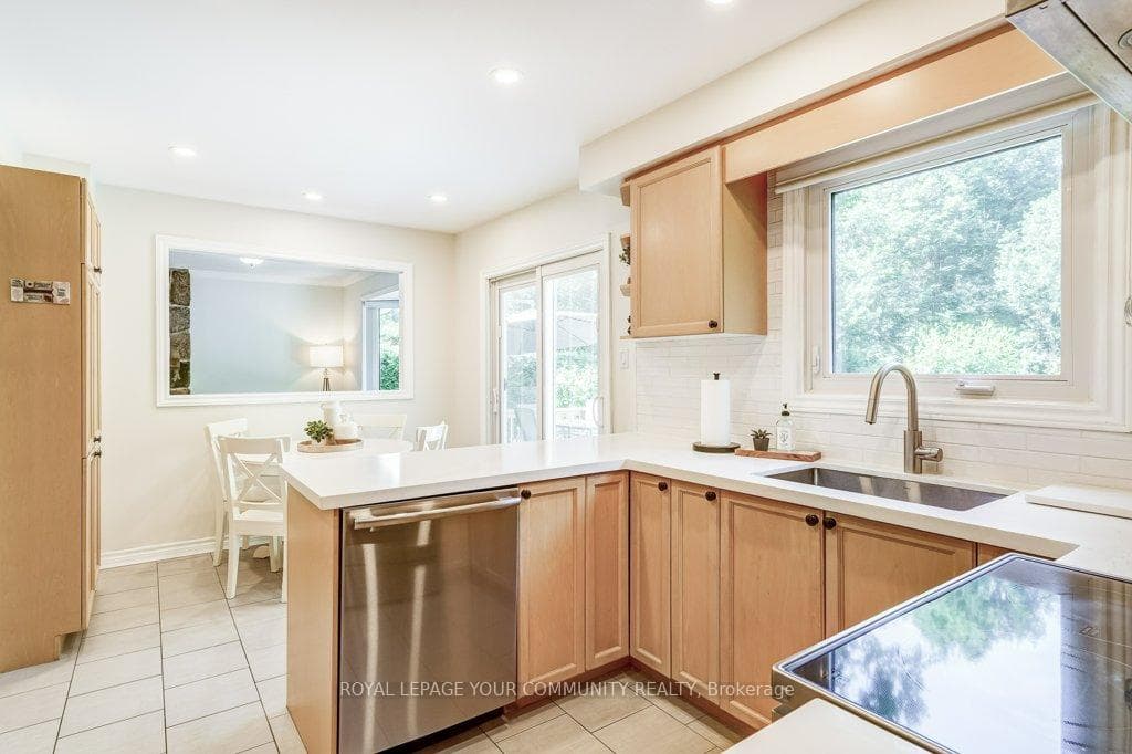 192 Alexander Road photo 10