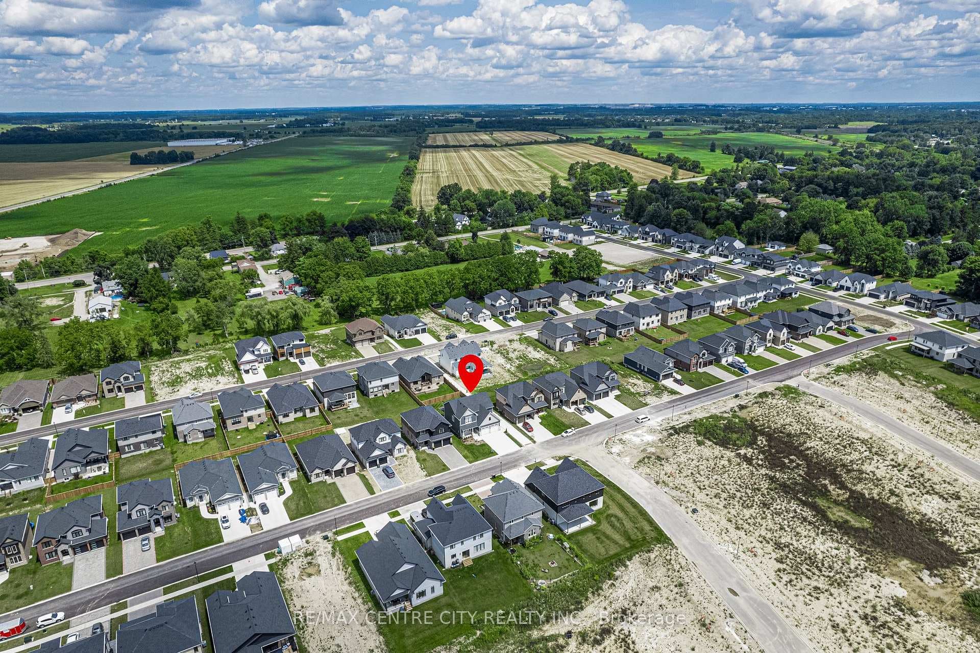 72 Wayside Lane photo 40