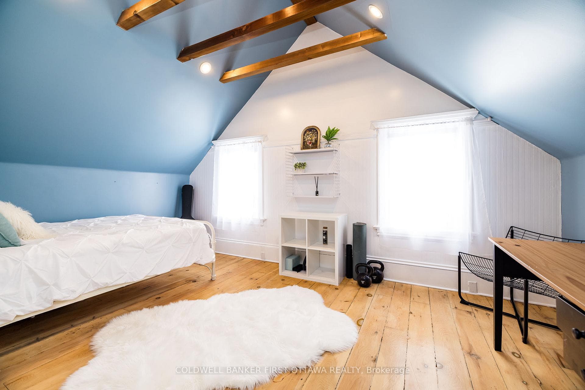 133 NELSON Street photo 23
