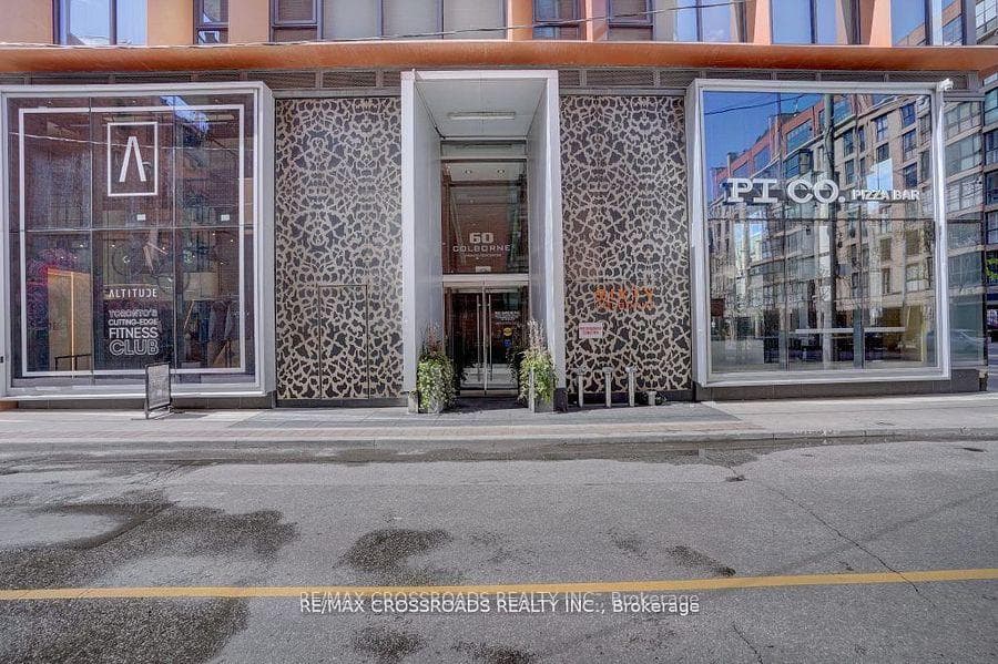 60 Colborne Street Unit 401 photo 6