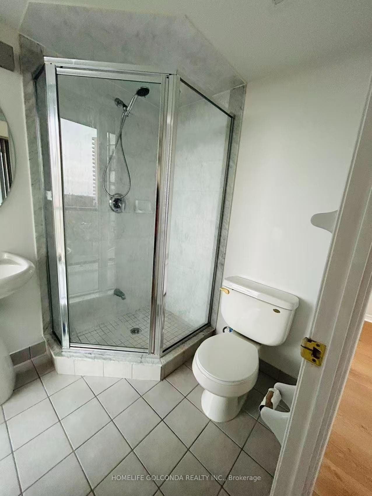 5500 Yonge Street Unit 505 photo 21