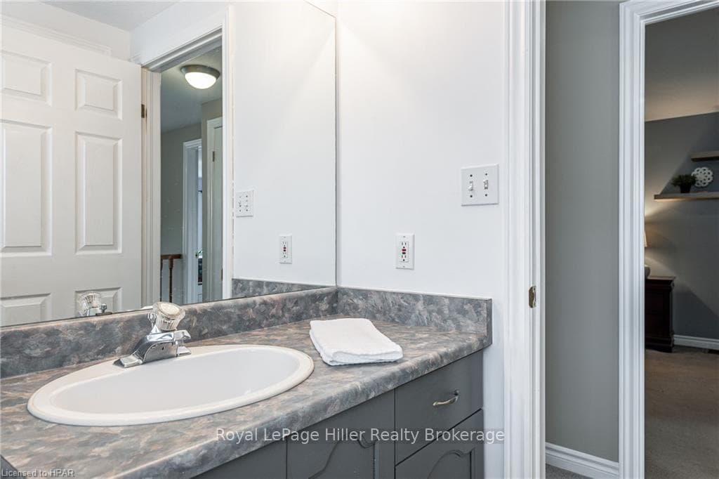 22 WINGFIELD Avenue photo 35