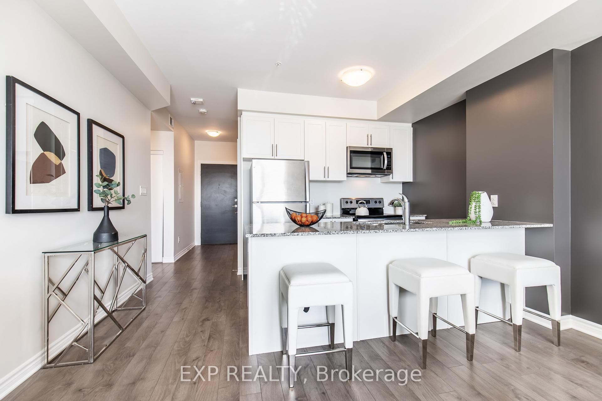 150 Oak Park Boulevard Unit 425 photo 25