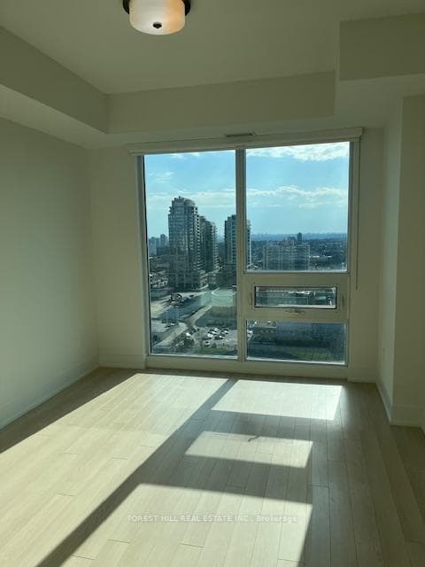 310 Tweedsmuir Avenue Unit 1702 photo 20