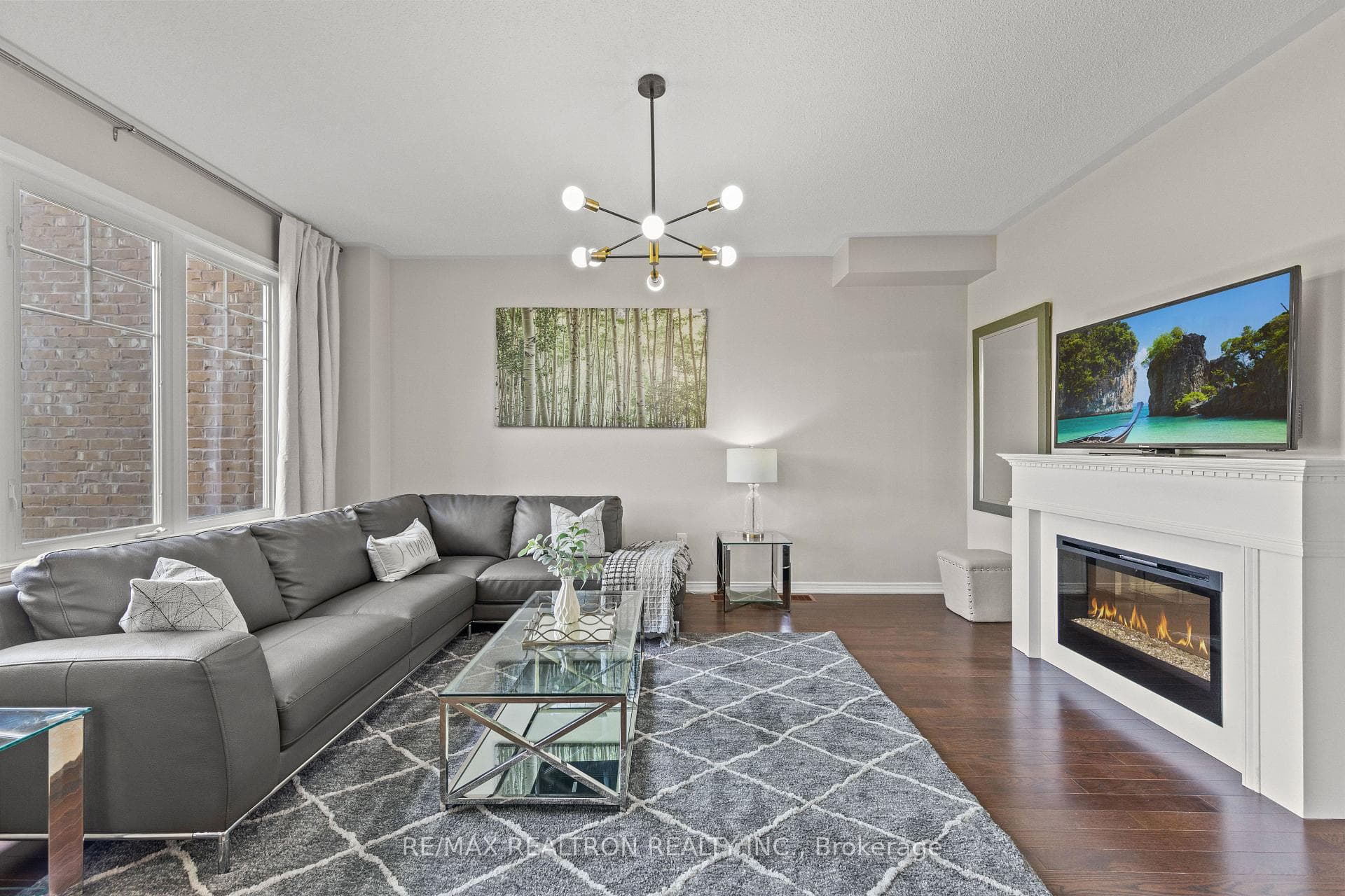 48 Ross Wright Avenue photo 6
