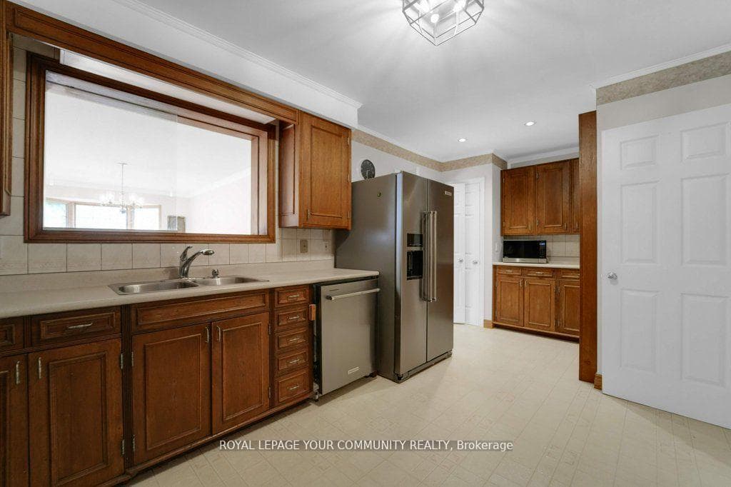 14 Jonquil Crescent photo 18