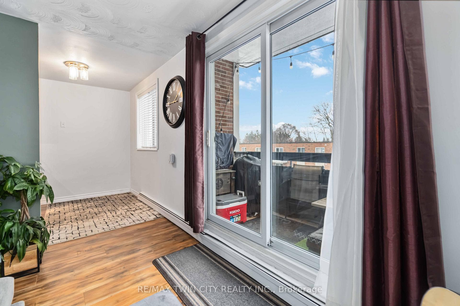 100 Breckenridge Drive Unit 303 photo 15
