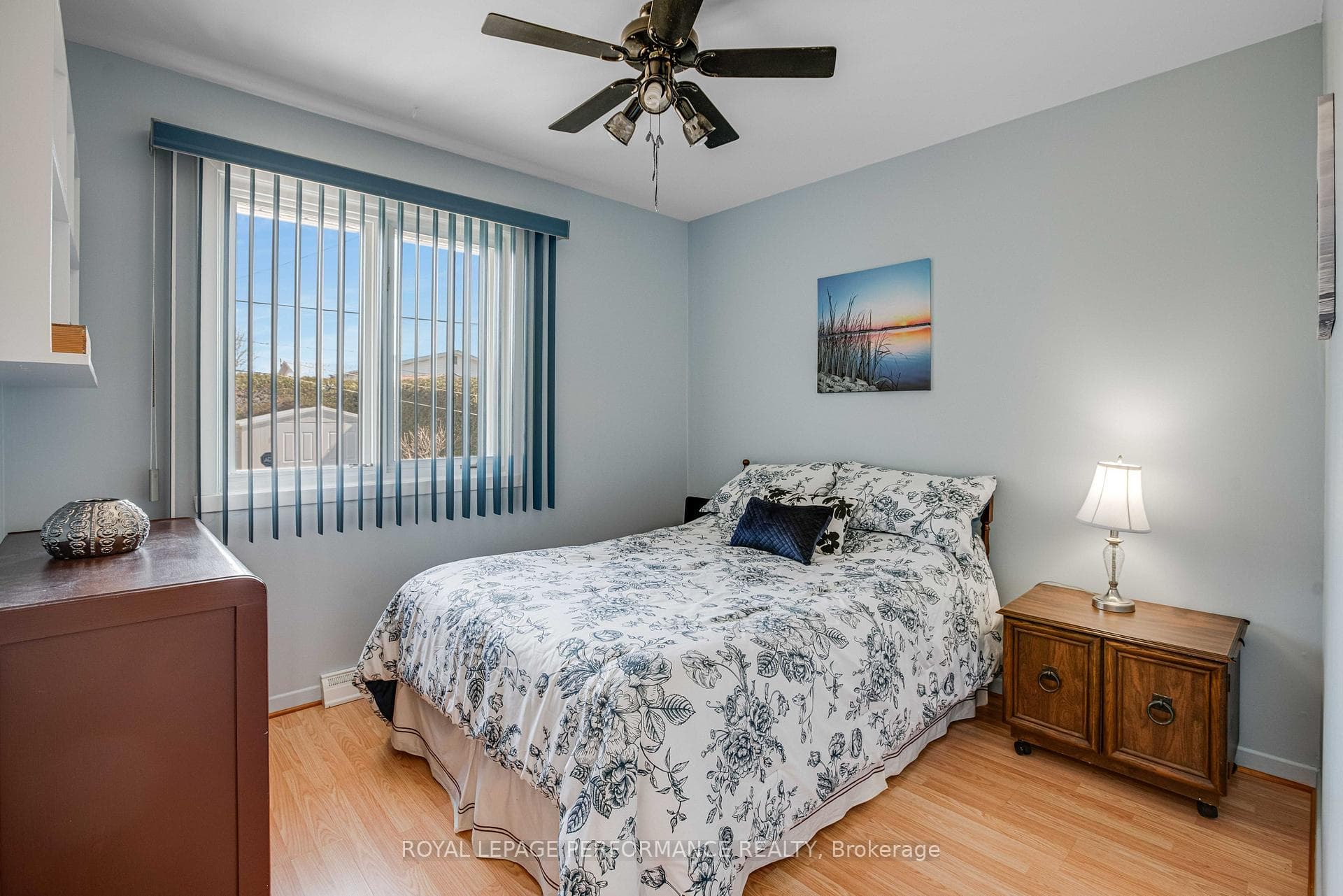 459 Theriault Street photo 19