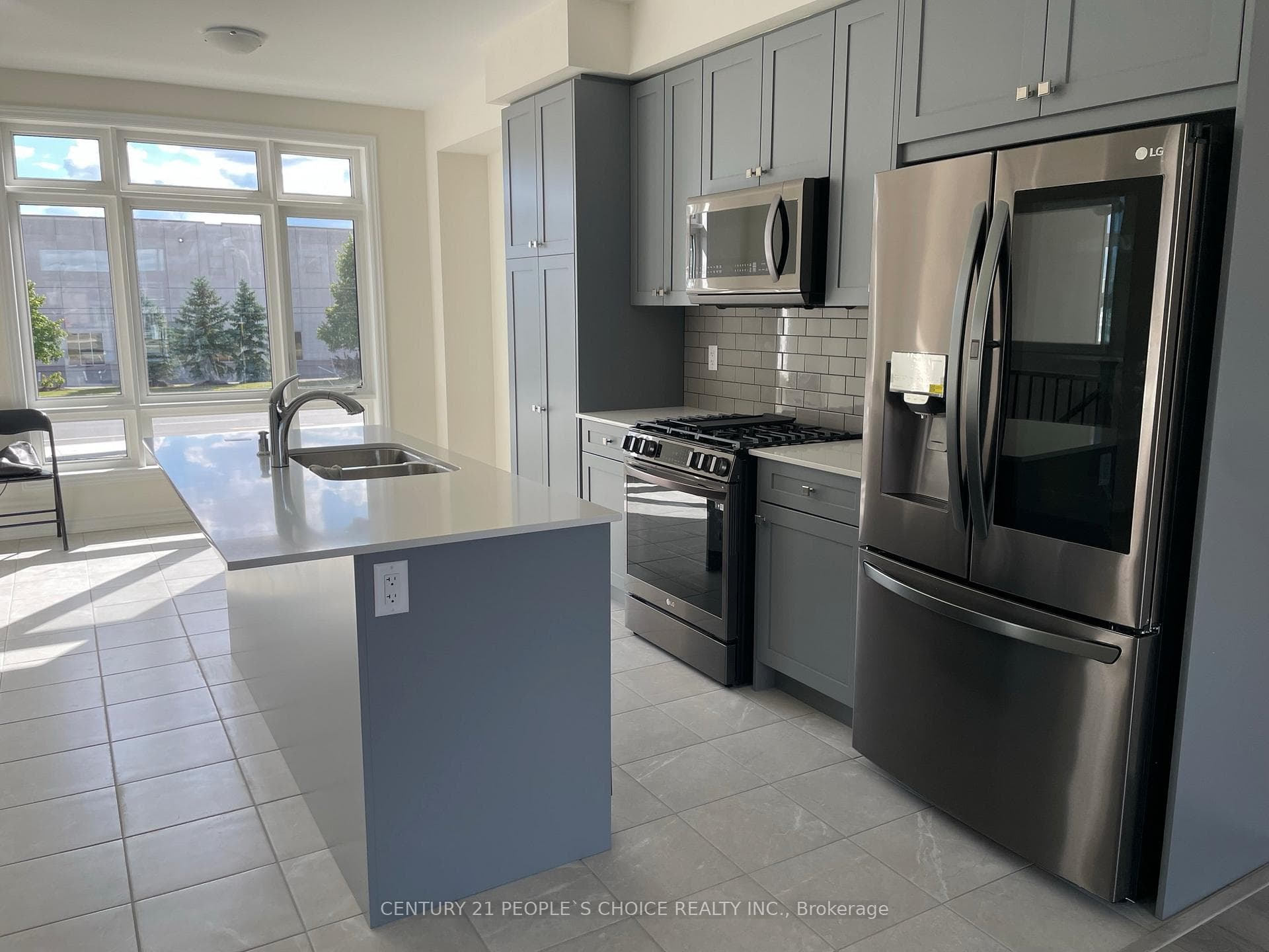 32 Purple Sage Drive photo 9