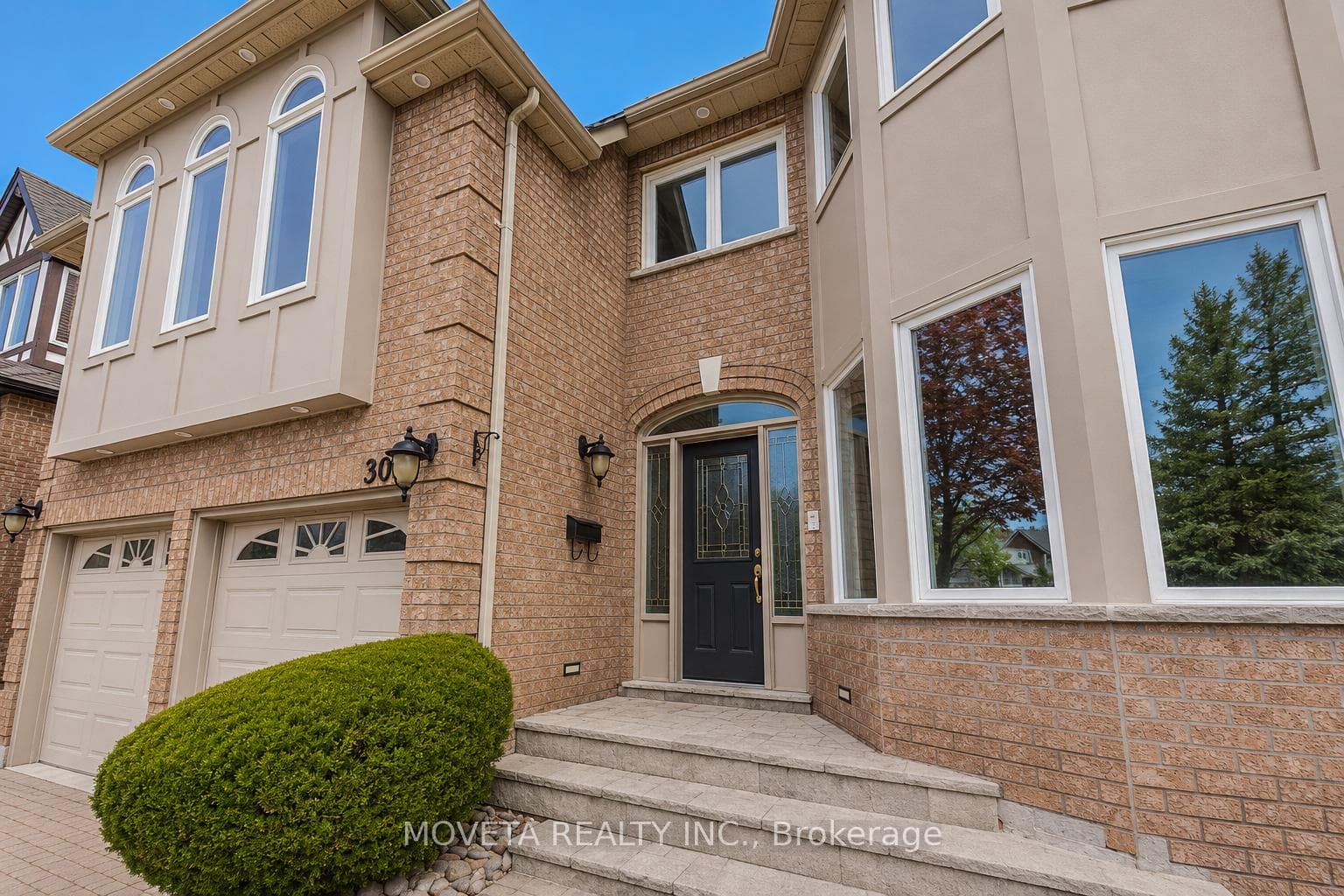30 Briardale Place photo 3
