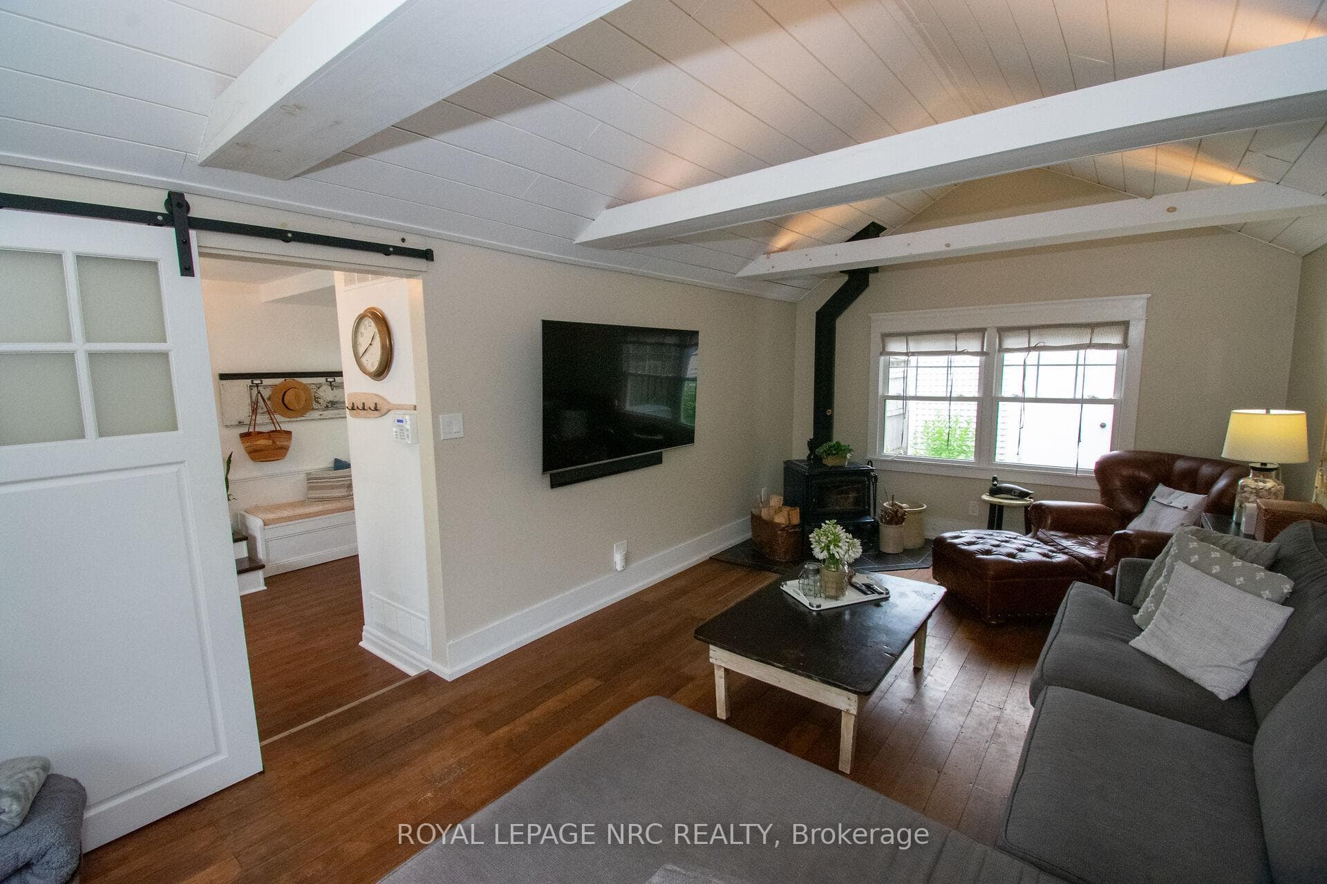 87 Lakeport Road photo 7